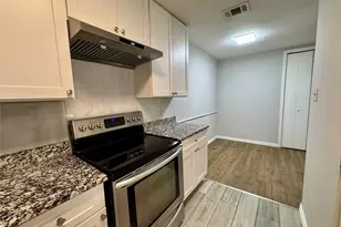 5981 Arapaho Rd, Dallas, TX 75248 - Photo 9