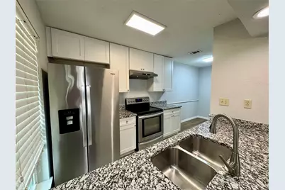 5981 Arapaho Road #304, Dallas, TX 75248 - Photo 3