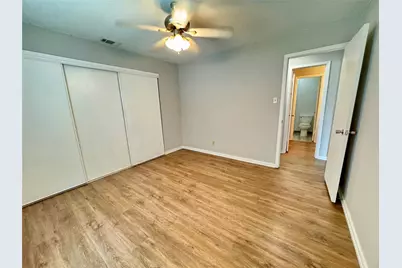 5981 Arapaho Road #304, Dallas, TX 75248 - Photo 11