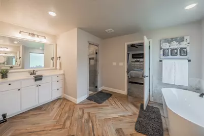 112 Oaks Springs Lane, Weatherford, TX 76087 - Photo 21