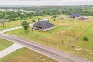 112 Oaks Spgs Ln, Weatherford, TX 76087 - Photo 31