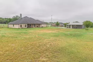 112 Oaks Spgs Ln, Weatherford, TX 76087 - Photo 31