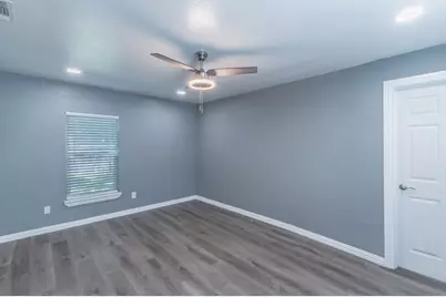 1010 SE 17th Street, Mineral Wells, TX 76067 - Photo 19