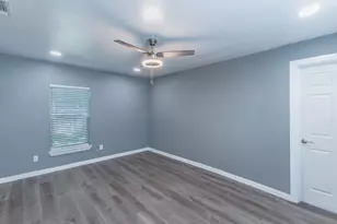 1010 SE 17th St, Mineral Wells, TX 76067 - Photo 19