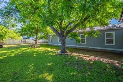 1010 SE 17th Street, Mineral Wells, TX 76067 - Photo 25