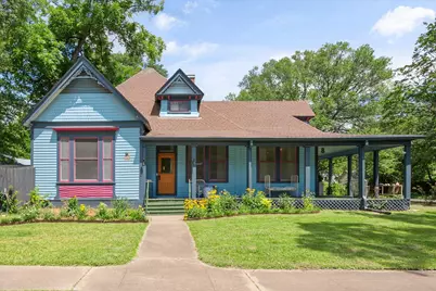 1302 W 5th Avenue, Corsicana, TX 75110 - Photo 1