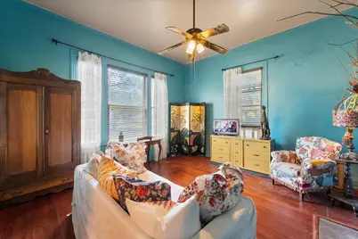 1302 W 5th Avenue, Corsicana, TX 75110 - Photo 7