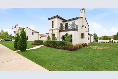 2913 Lakeside Village Boulevard, Flower Mound, TX 75022 - Photo 3