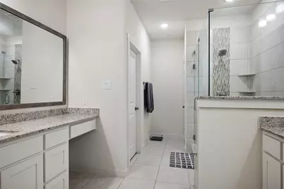 536 Ballustrade Drive, Irving, TX 75039 - Photo 21