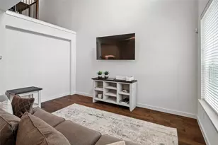 536 Ballustrade Dr, Irving, TX 75039 - Photo 7