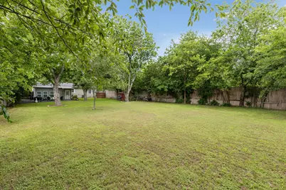 1613 Dale Place, Irving, TX 75061 - Photo 23