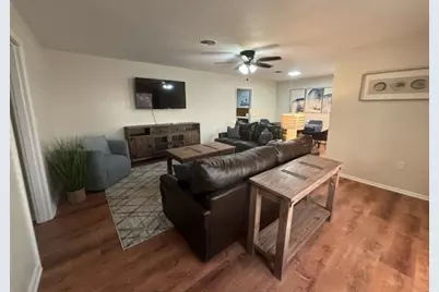 830 N Harbin Drive, Stephenville, TX 76401 - Photo 15