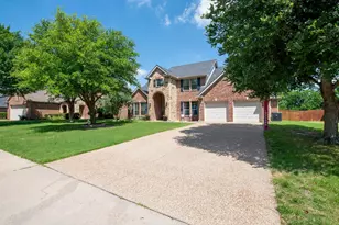 204 Country Lakes Dr, Argyle, TX 76226 - Photo 1
