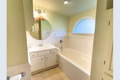 1332 Florea Street, Graham, TX 76450 - Photo 17