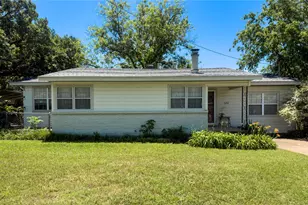 1332 Florea St, Graham, TX 76450 - Photo 1