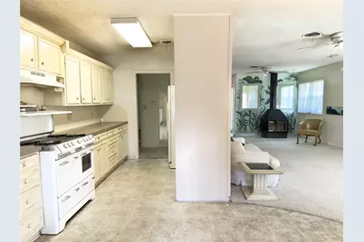 1332 Florea Street, Graham, TX 76450 - Photo 11