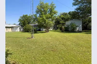 1332 Florea Street, Graham, TX 76450 - Photo 21