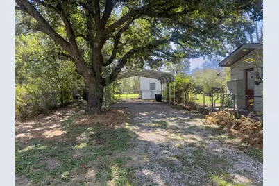 1332 Florea Street, Graham, TX 76450 - Photo 3