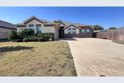 3977 Winding Hollow Drive, Grand Prairie, TX 75052 - Photo 1