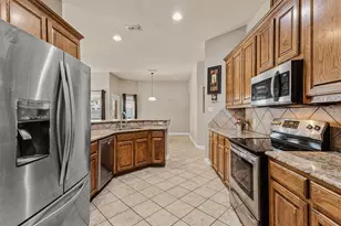 8552 Lake Springs Trail, Fort Worth, TX 76053 - Photo 13