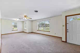 3041 Field St, Haltom City, TX 76117 - Photo 7