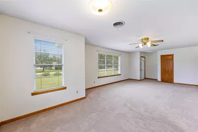3041 Field Street, Haltom City, TX 76117 - Photo 5