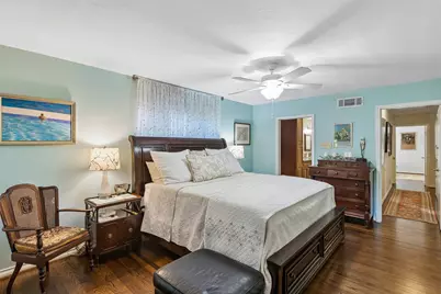 11122 Candlelight Lane, Dallas, TX 75229 - Photo 23