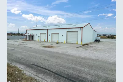 707 S Wickham Street, Alvord, TX 76225 - Photo 9