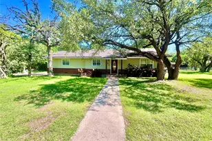 601 Navajo Trail, Hamilton, TX 76531 - Photo 3