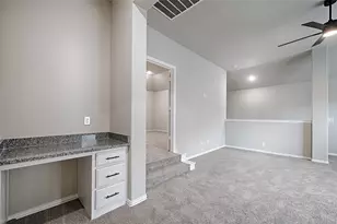 521 Livia St, Burleson, TX 76028 - Photo 15