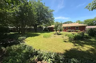 6728 Karen Dr, North Richland Hills, TX 76180 - Photo 27
