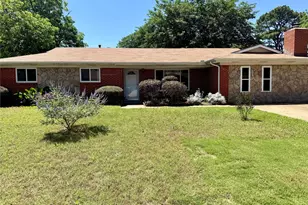 6728 Karen Dr, North Richland Hills, TX 76180 - Photo 1
