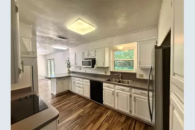 6728 Karen Drive, North Richland Hills, TX 76180 - Photo 9