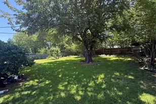 6728 Karen Dr, North Richland Hills, TX 76180 - Photo 29