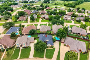 105 Daisey Ln, Justin, TX 76247 - Photo 35