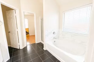 1759 Ridgemar Dr, Grand Prairie, TX 75051 - Photo 13