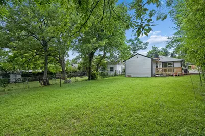 312 Leads Street, Dallas, TX 75203 - Photo 25