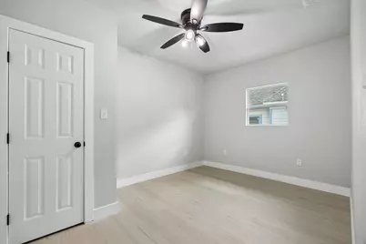 312 Leads Street, Dallas, TX 75203 - Photo 19