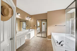 1905 Lakeway Dr, Rowlett, TX 75088 - Photo 17
