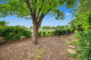 1905 Lakeway Dr, Rowlett, TX 75088 - Photo 23