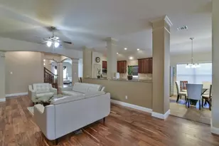 2705 Fox Creek Trail, Arlington, TX 76017 - Photo 13