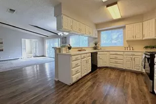6912 Westglen Dr, Fort Worth, TX 76133 - Photo 5