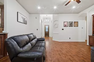 603 Cedar Dr, Pilot Point, TX 76258 - Photo 11