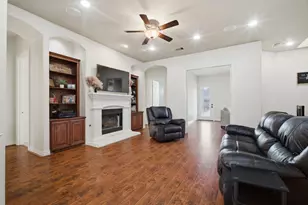 603 Cedar Dr, Pilot Point, TX 76258 - Photo 11