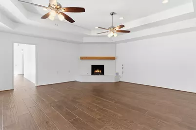 2201 Mistletoe Boulevard, Fort Worth, TX 76110 - Photo 17