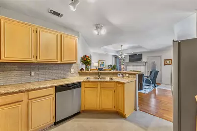 231 Juniper Ridge Circle, DeSoto, TX 75115 - Photo 9