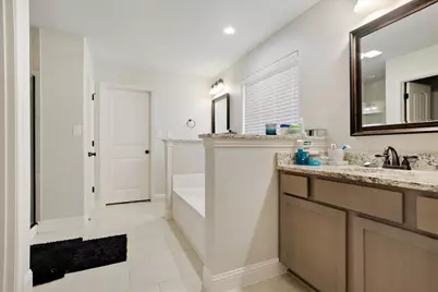 2401 Southridge Lane, Sherman, TX 75092 - Photo 9