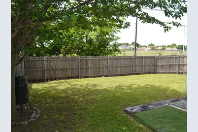 9615 Sophora Circle, Dallas, TX 75249 - Photo 11