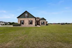 725 Cheyenne Trail, Trenton, TX 75490 - Photo 1