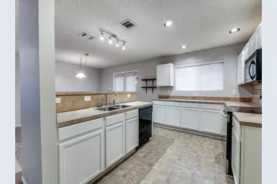 632 Condor Trail, Saginaw, TX 76131 - Photo 7